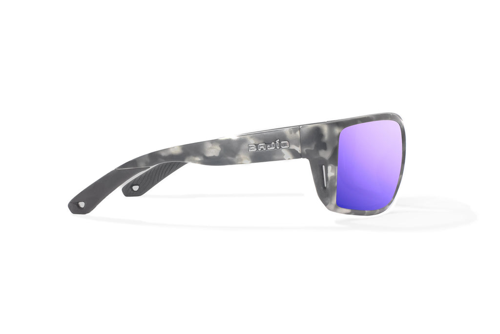 Side view of Gray Rock Matte Bales Beach Bajio tech angler sunglasses, bio-based nylon frames with violet mirror polarized lenses, full wrap, large fit, premium built in sun ledge and pin hinges, ideal for fishing and outdoor use.