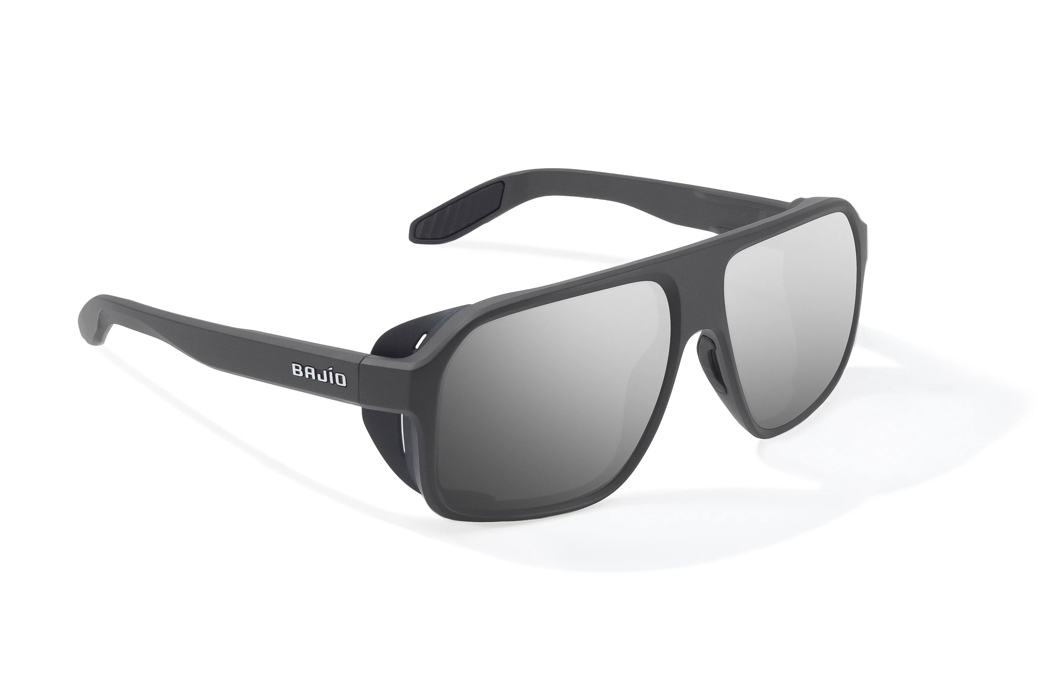 Bajio Women\'s Round Sunglasses in White Frame Black Lenses Natural Canvas Case Bajio Vega Sunglasses, Black Matte Frame, Green Glass Lens  main image 3
