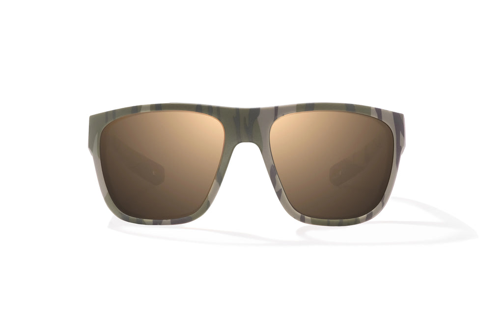 Front view of Army Green Bottomlands Las Rocas in collaboration with Mossy Oak x Bajio tech angler sunglasses, bio-based nylon frames with copper polarized lenses, full wrap, extra large fit premium, built in sun ledge and flex hinges, ideal for fishing and outdoor use.