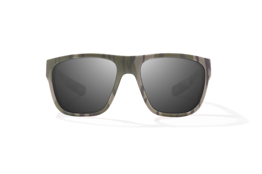 Front view of Army Green Bottomlands Las Rocas in collaboration with Mossy Oak x Bajio tech angler sunglasses, bio-based nylon frames with gray polarized lenses, full wrap, extra large fit premium, built in sun ledge and flex hinges, ideal for fishing and outdoor use.