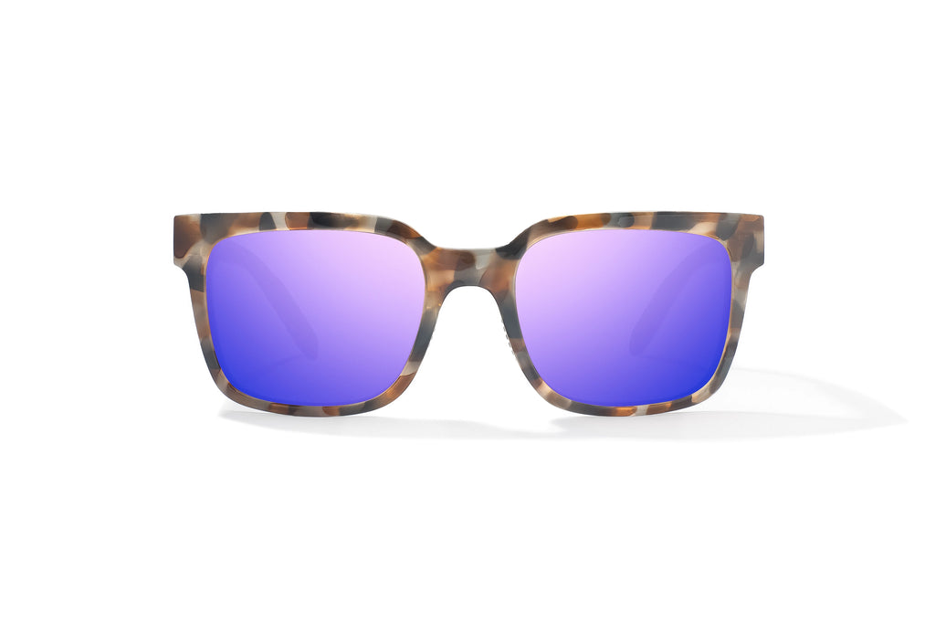 Front view of Tan Rock Gloss Paila Bajio beach sunglasses, bio-based nylon frames with violet mirror polarized lenses, extra large fit premium, built in sun ledge and sturdy barrel hinges, ideal for fishing and outdoor use.