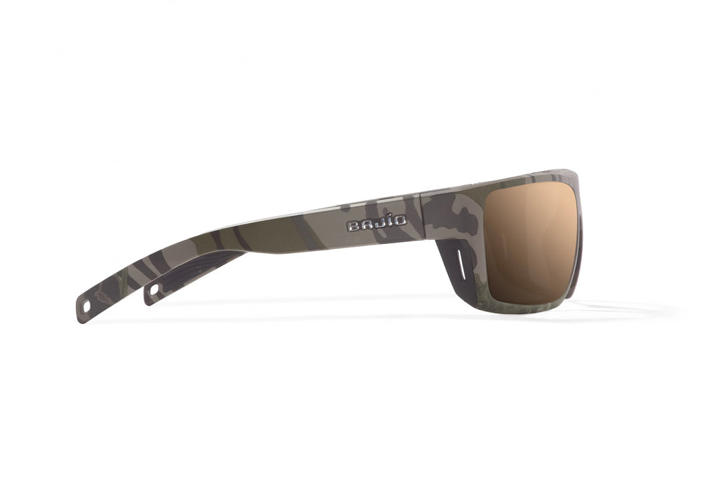 Side view of Army Green Bottomlands Palometa in collaboration with Mossy Oak x Bajio tech angler sunglasses, bio-based nylon frames with copper polarized lenses, full wrap, medium fit, premium built in sun ledge and flex hinges, ideal for fishing and outdoor use.