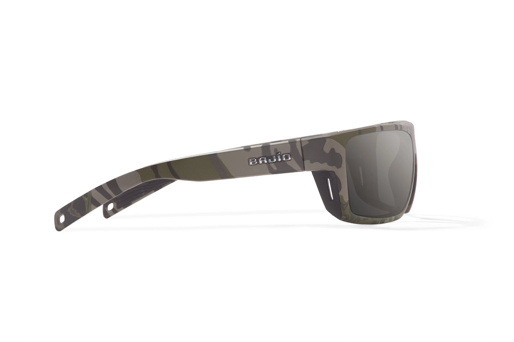 Side view of Army Green Bottomlands Palometa in collaboration with Mossy Oak x Bajio tech angler sunglasses, bio-based nylon frames with gray polarized lenses, full wrap, medium fit, premium built in sun ledge and flex hinges, ideal for fishing and outdoor use.