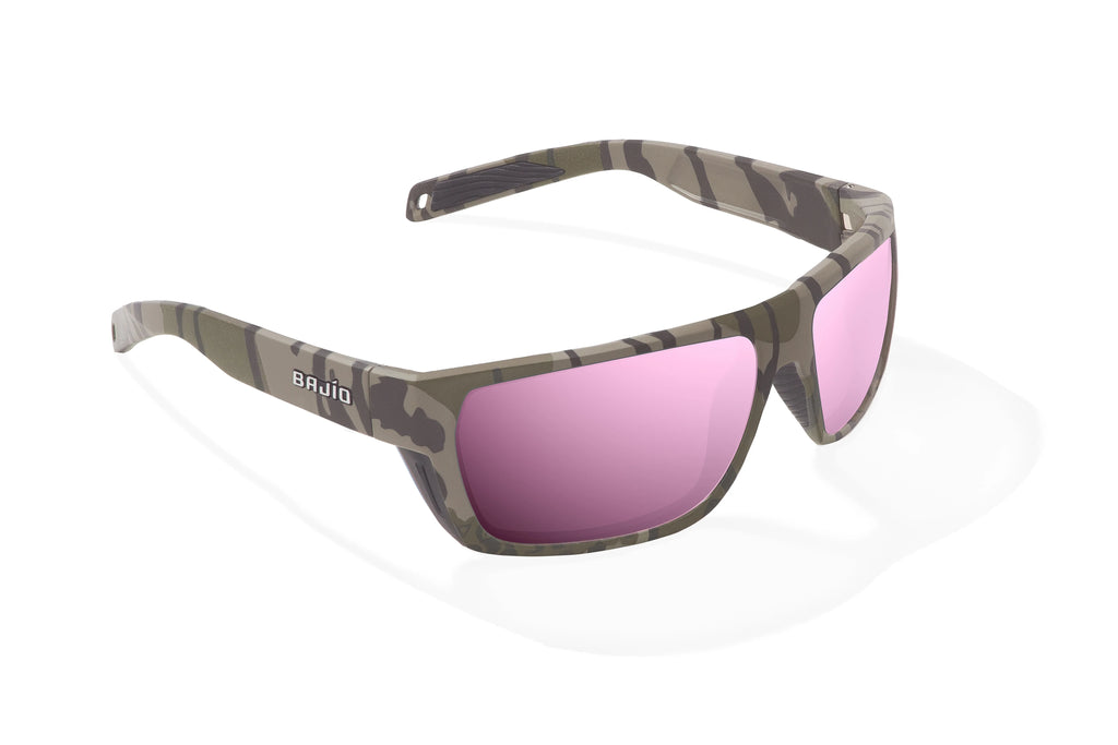Angled view of Army Green Bottomlands Palometa in collaboration with Mossy Oak x Bajio tech angler sunglasses, bio-based nylon frames with rose mirror polarized lenses, full wrap, medium fit, premium built in sun ledge and flex hinges, ideal for fishing and outdoor use.