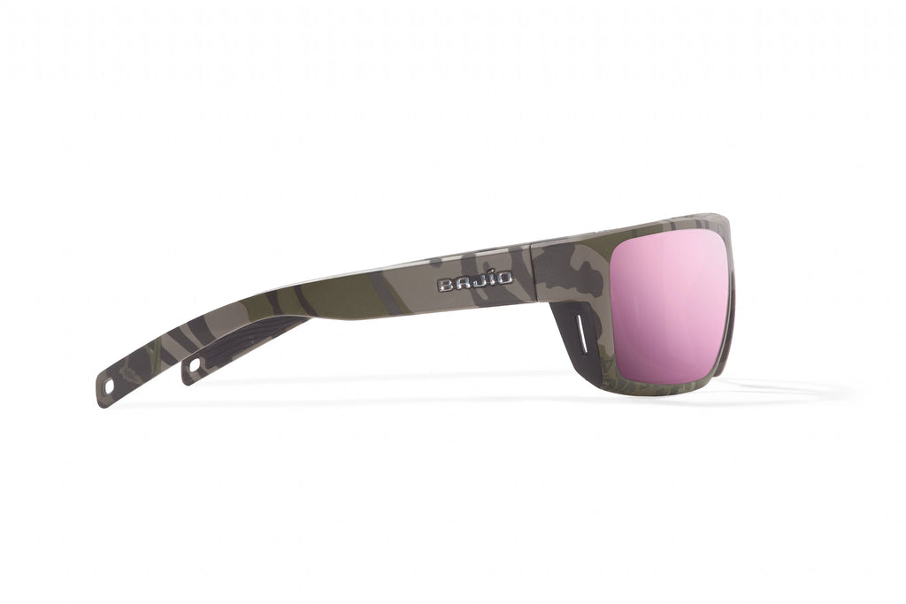 Side view of Army Green Bottomlands Palometa in collaboration with Mossy Oak x Bajio tech angler sunglasses, bio-based nylon frames with rose mirror polarized lenses, full wrap, medium fit, premium built in sun ledge and flex hinges, ideal for fishing and outdoor use.