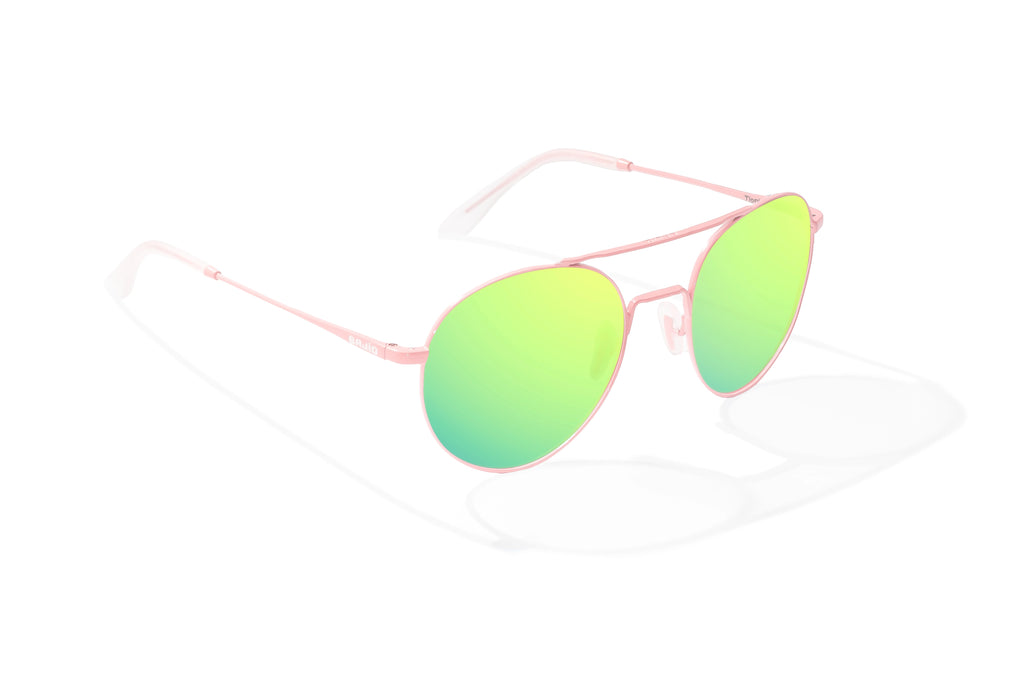 Angled side view of Light pink metal Tionia Bajio sunglasses with green mirror polarized lenses, small-fit vintage frames for narrow faces, ideal for fishing and outdoor use.