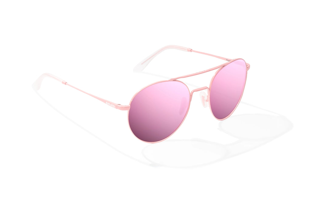 Angled side view of Light pink metal Tionia Bajio sunglasses with rose mirror polarized lenses, small-fit vintage frames for narrow faces, ideal for fishing and outdoor use.