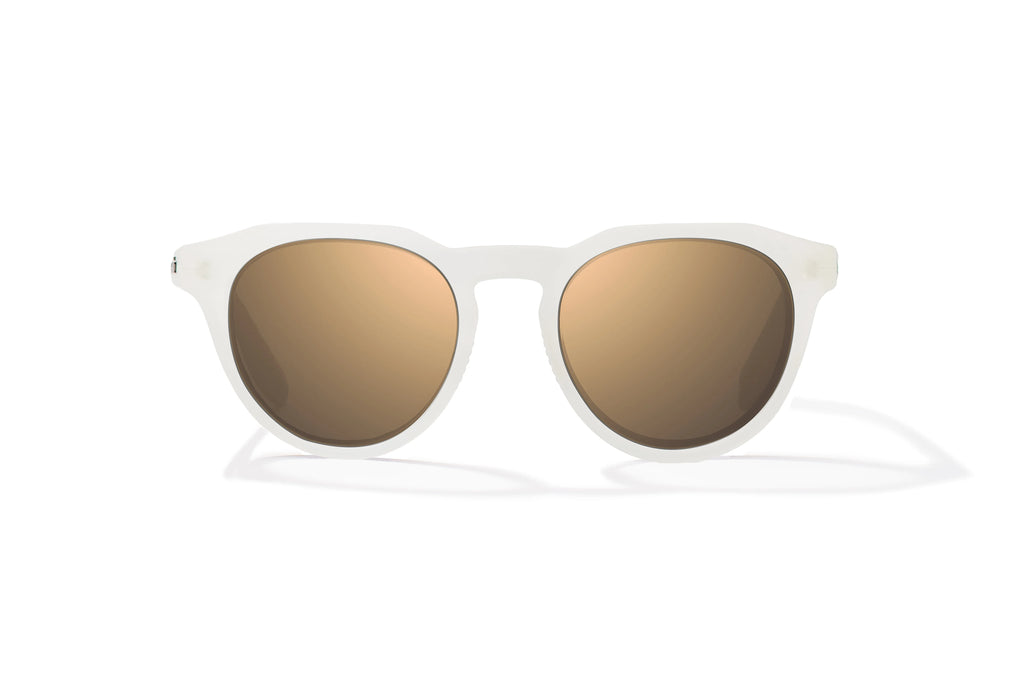 Front view of White Glass Gloss Paraiso Bajio beach sunglasses, bio-based nylon frames with copper polarized lenses, medium wrap, small fit premium, built in sun ledge and sturdy barrel hinges, ideal for fishing and outdoor use.