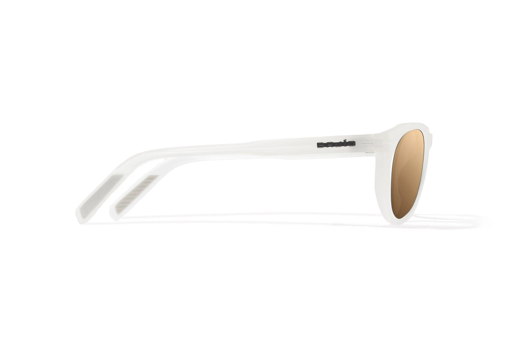 Side view of White Glass Gloss Paraiso Bajio beach sunglasses, bio-based nylon frames with copper polarized lenses, medium wrap, small fit premium, built in sun ledge and sturdy barrel hinges, ideal for fishing and outdoor use.